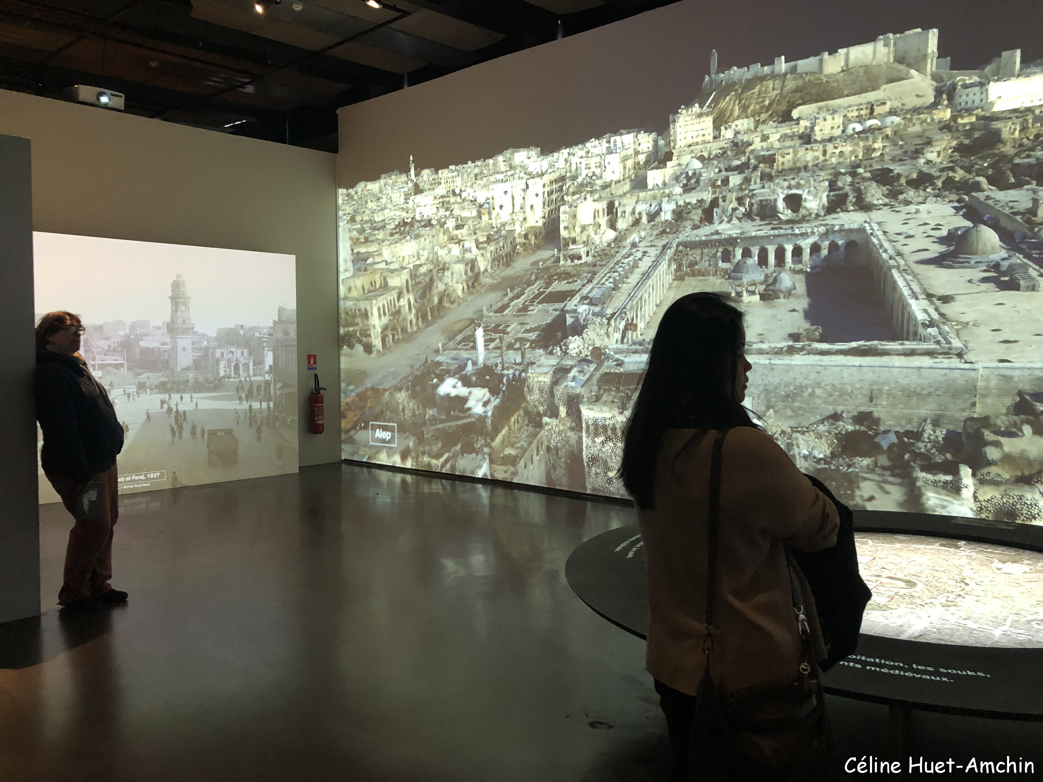 Exposition Cités millénaires : voyage virtuel de Palmyre à Mossoul Institut du Monde Arabe Paris
