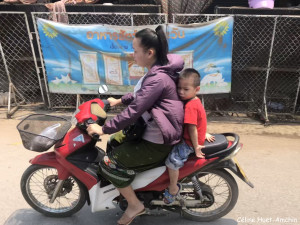 Sur la route entre Kuang Si et Luang Prabang Laos Asie