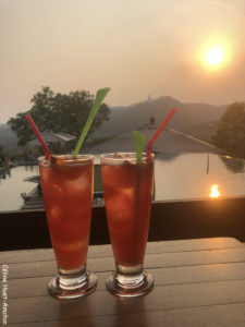 Coucher de soleil piscine 1/3 Hôtel Veranda High Resort Chiang Mai Hang Dong Thaïlande Asie