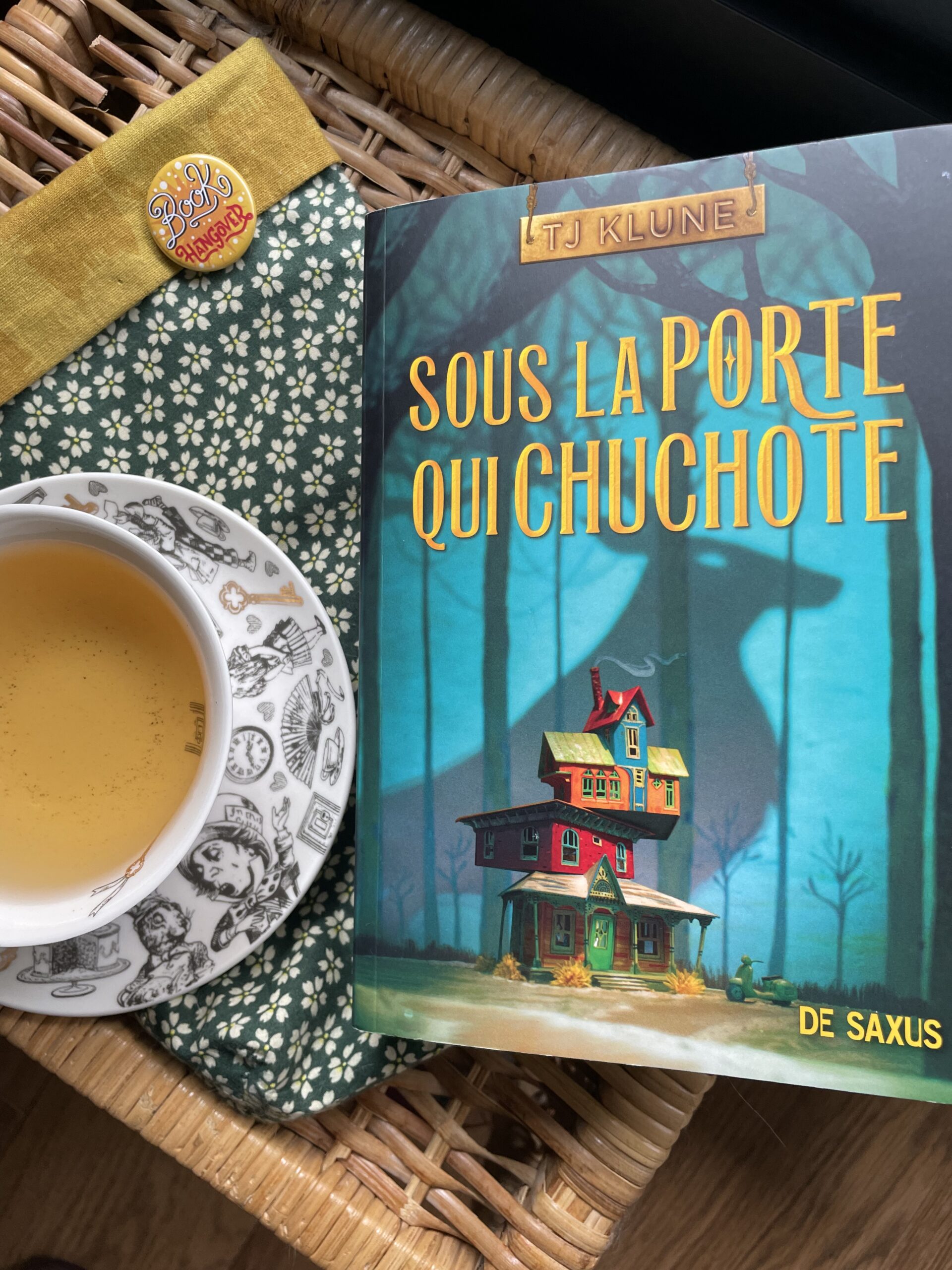 « Sous la porte qui chuchote » de T.J. Klune…